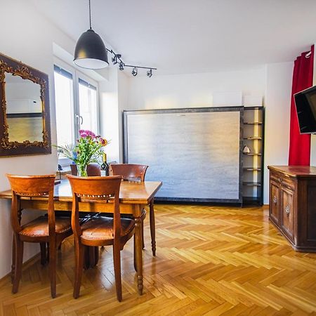 Charming Apt Next To Lazienki Park And City Center Warsaw Exterior photo