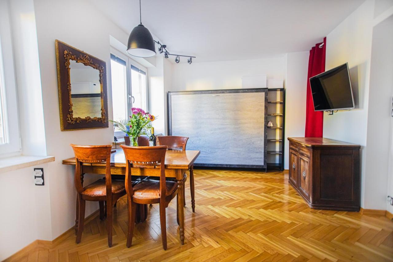 Charming Apt Next To Lazienki Park And City Center Warsaw Exterior photo