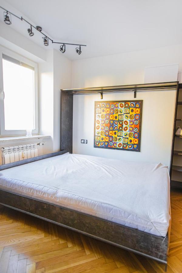Charming Apt Next To Lazienki Park And City Center Warsaw Exterior photo